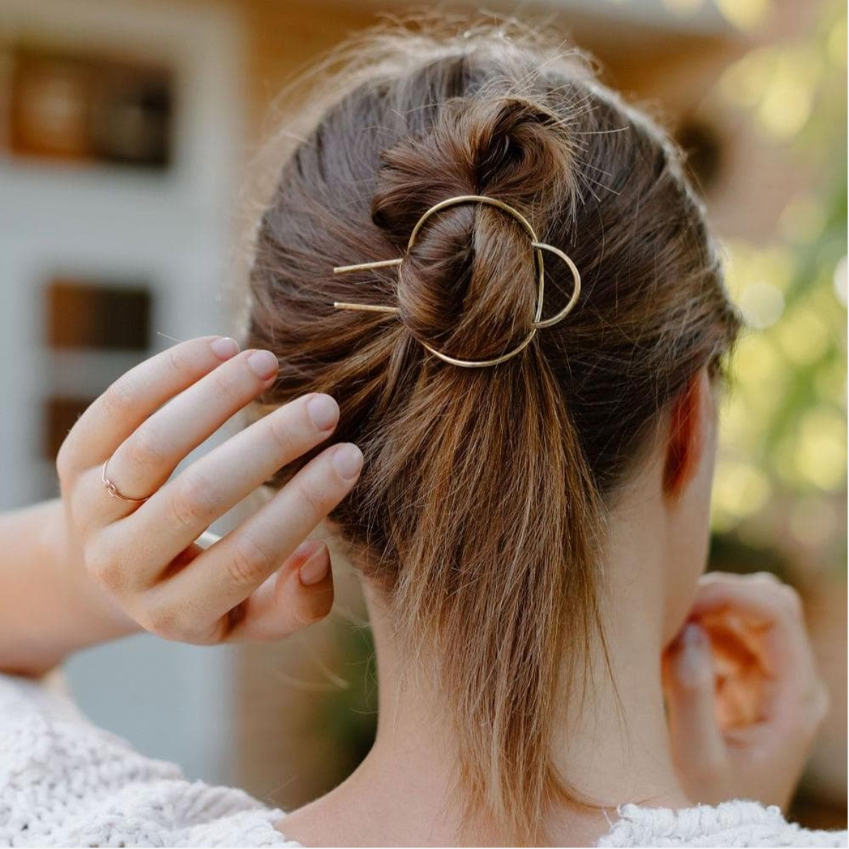 x ADORN512 Brass Oval Hair Pin